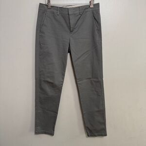 Vince khaki green flat front chino pant size 6